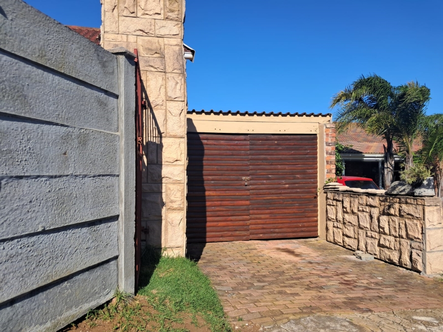 To Let 2 Bedroom Property for Rent in Noorsekloof Eastern Cape